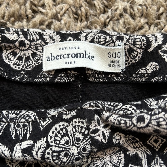 Abercrombie Kids Shorts - Picture 9 of 12
